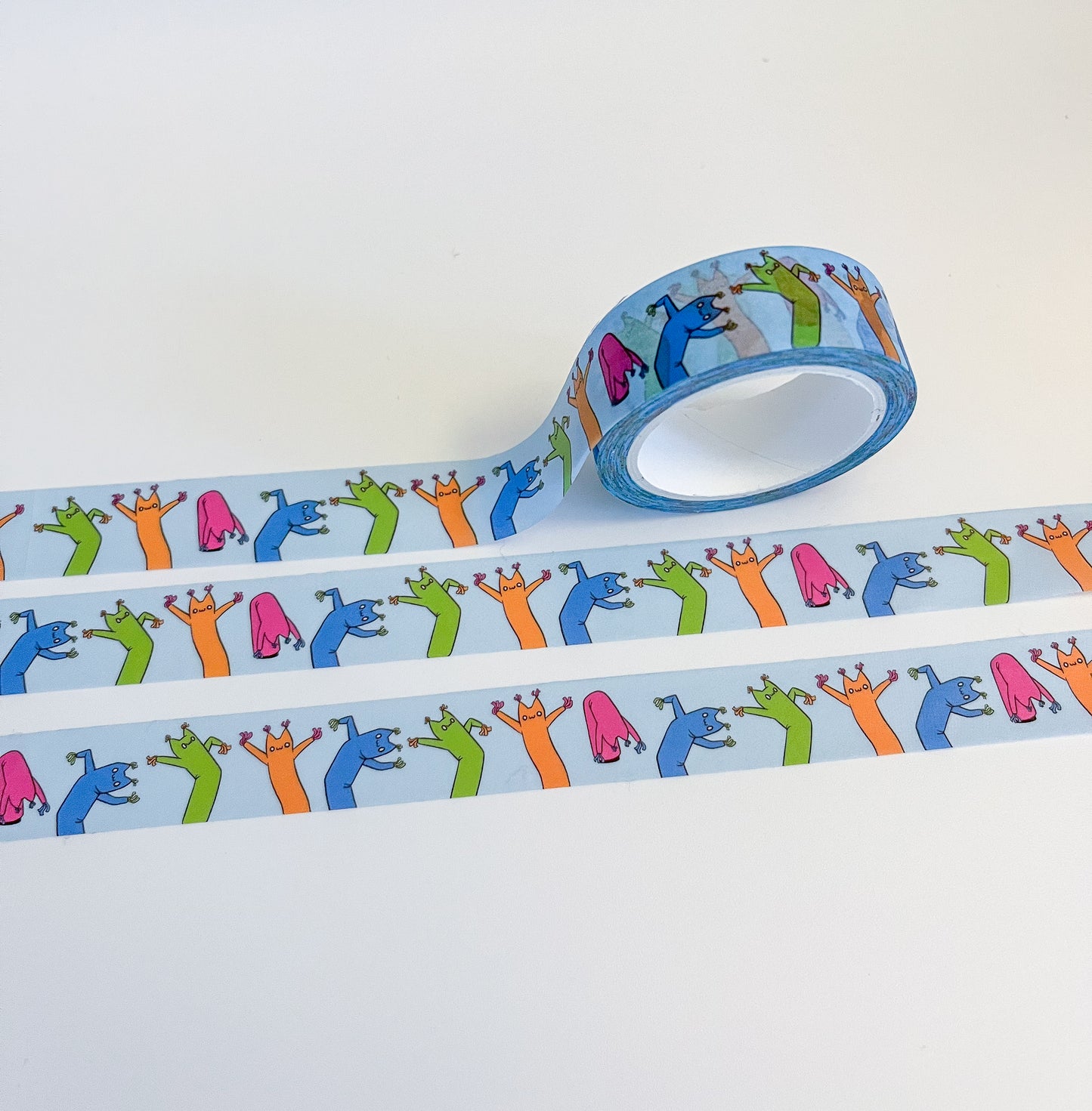 Wavy Tube Cats Washi Tape