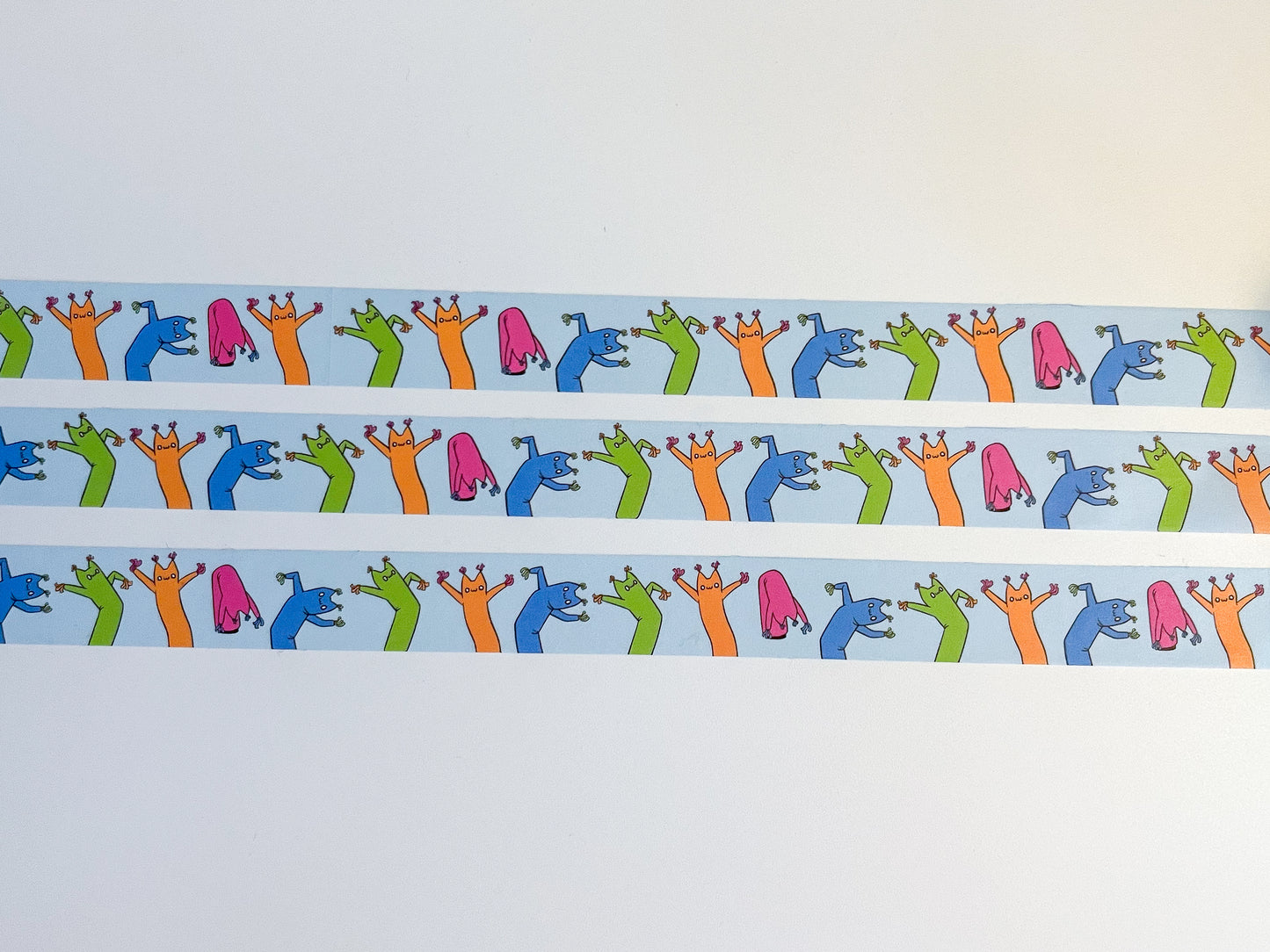 Wavy Tube Cats Washi Tape