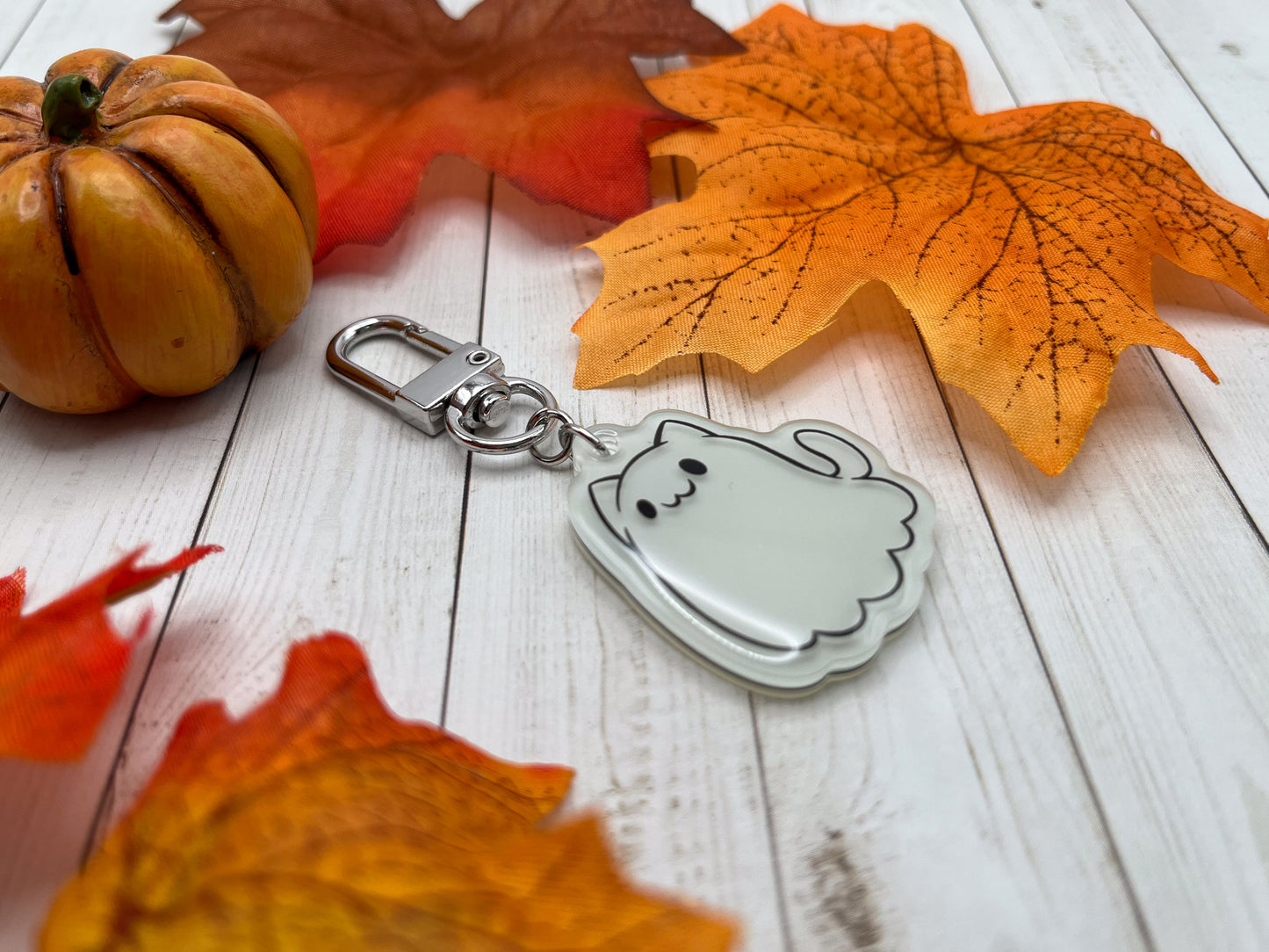 Glow-in-the-Dark Ghost Cat Keychain