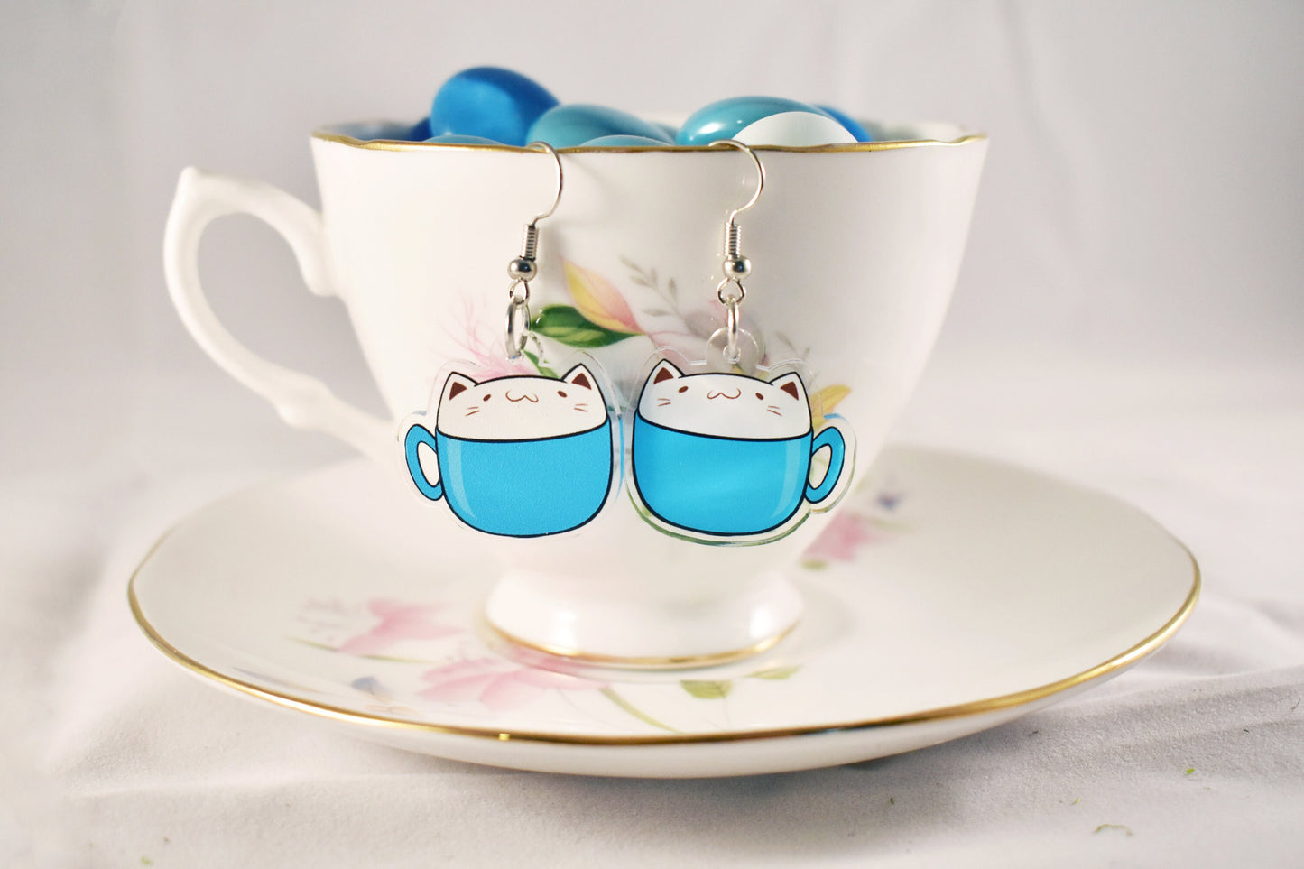 Latte Cat Earrings - Blue